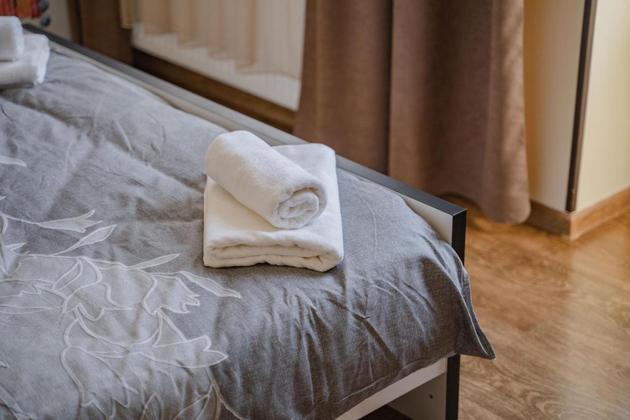 Telav Holl Hotel Telavi Luaran gambar