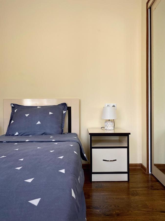 Telav Holl Hotel Telavi Luaran gambar
