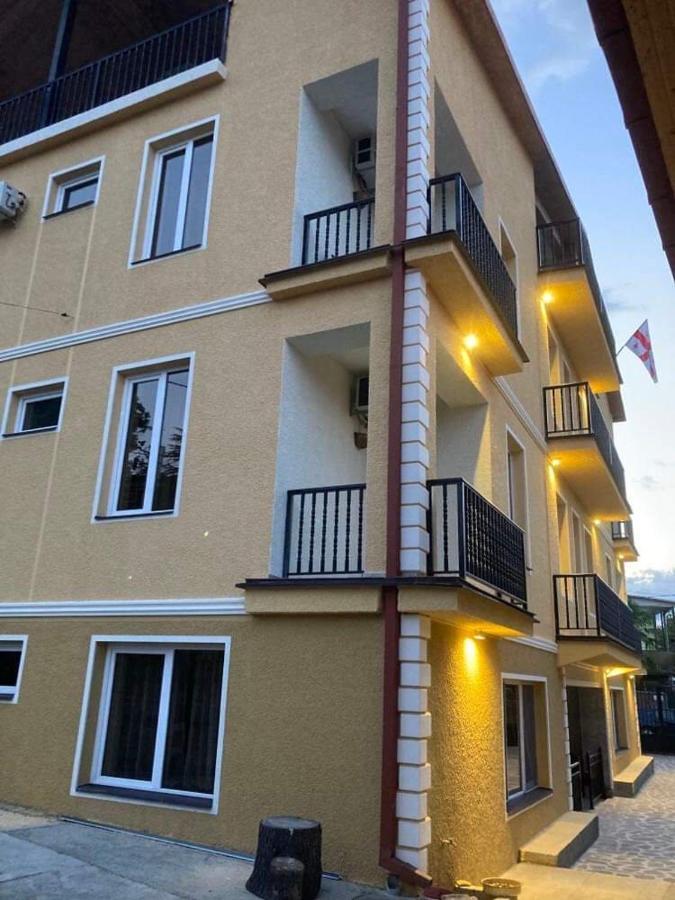 Telav Holl Hotel Telavi Luaran gambar