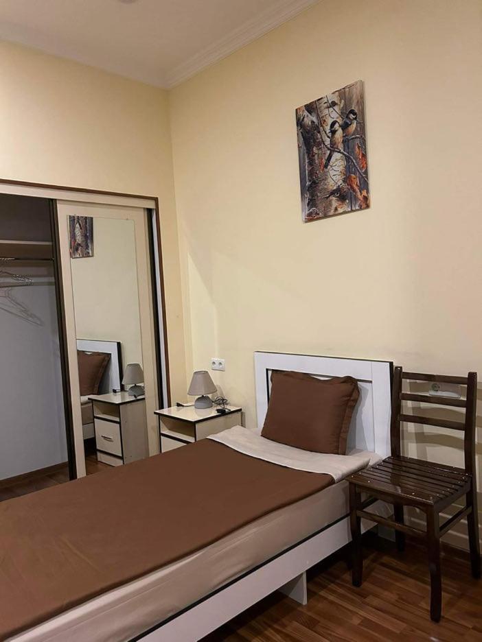 Telav Holl Hotel Telavi Luaran gambar